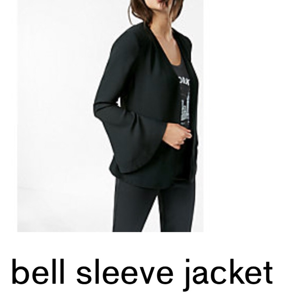 NWOT express bell sleeve blazer